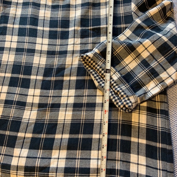 LL Bean Cozy Plaid Flannel Popover 100% cotton - Picture 4 of 10